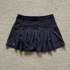 LULULEMON Circuit Breaker Skirt 15” Size 6 Tall Long Black Pleat Discontinued